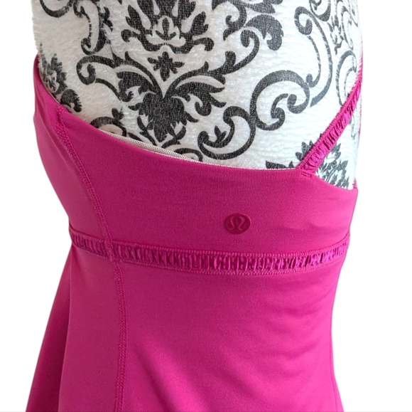 Lululemon Dance Strap Tank Senorita Pink Fuscia Ribbon Rel: 2010 Women's size 6 - Picture 5 of 12